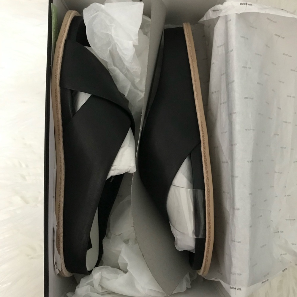 Dolce Vita Griff Sandal